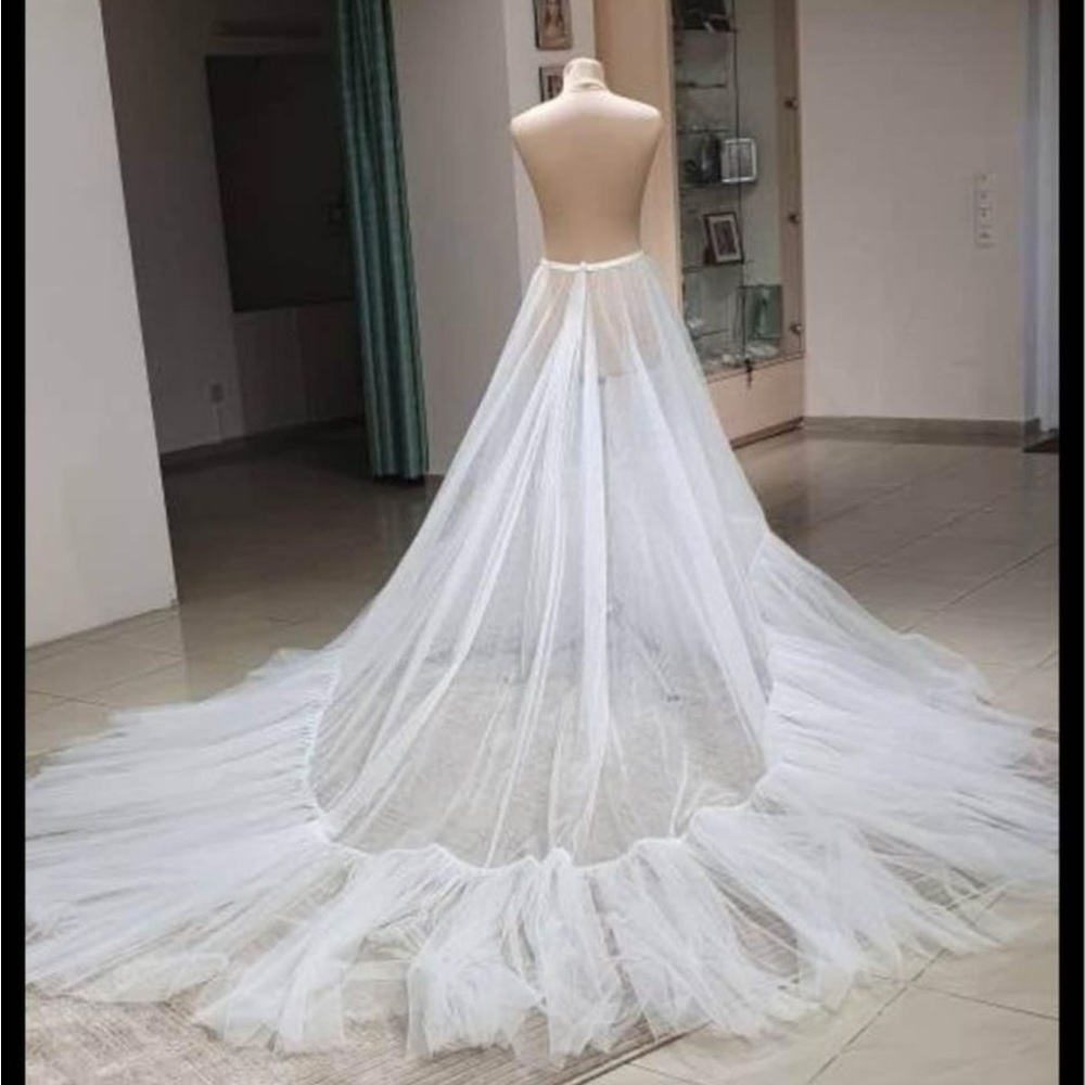 Wedding dress Overskirt